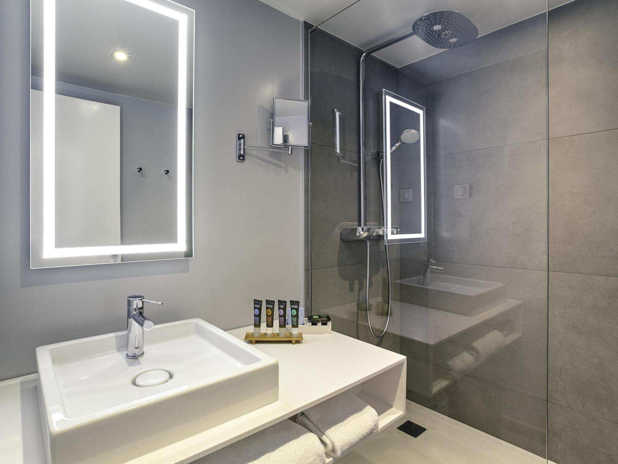 Suite avec 1 Lit Double et 1 Canapé-Lit