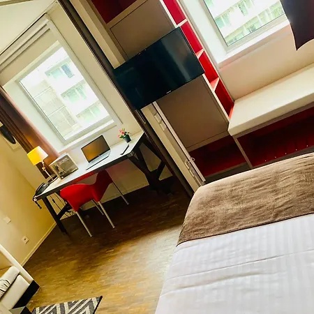 Standing Hotel Suites By Actisource-2